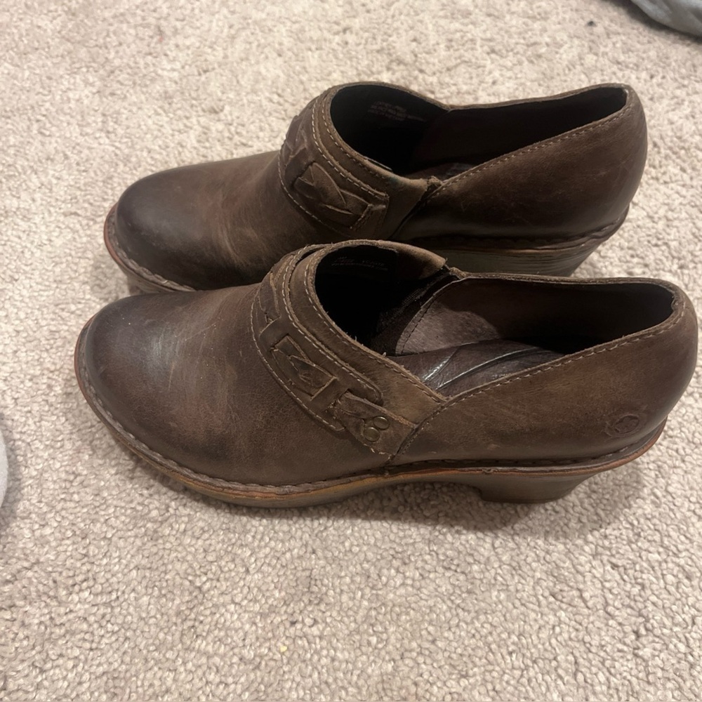 Size 8 Born Skathi Braided Clog